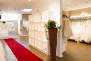 03 Brautmoden Schwarz Braunschweig Braut Salon 2018 Brautmoden Abendmoden