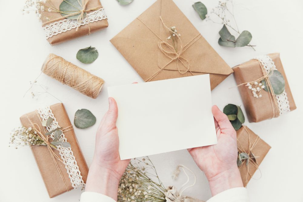 03 HOCHZEIT.de Ratgeber Vor der Hochzeit Einladung Karten Save the Date iStock 650977476 2018 01