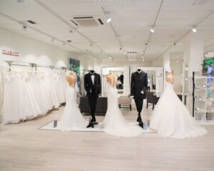 04 Studio Fee Hameln Braut Salon 2018 Brautmoden Abendmoden Braeutigammoden