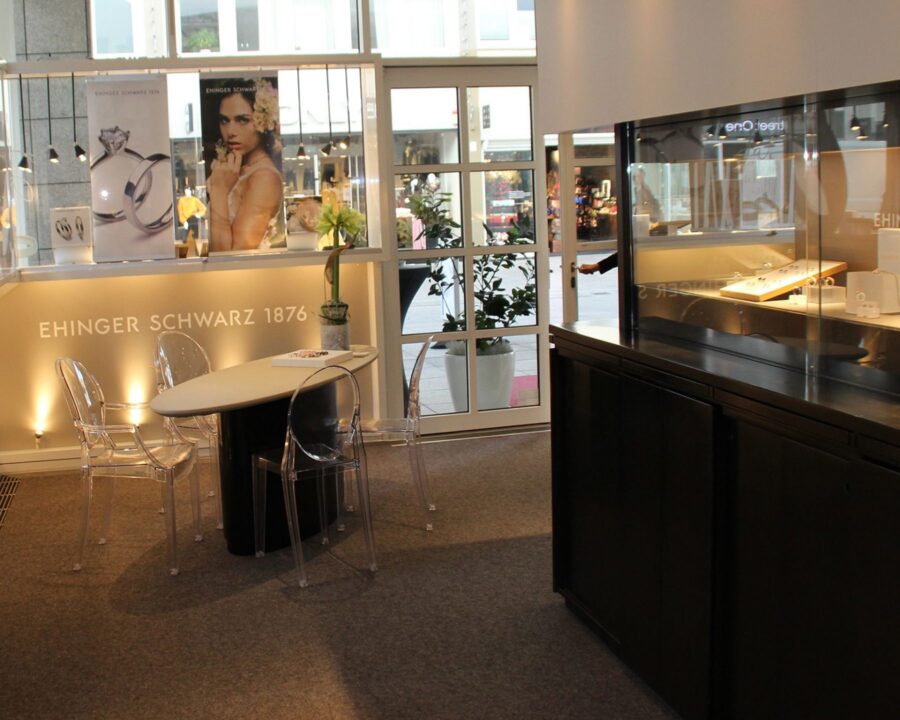 09 Ehinger Schwarz Juwelier 2018 Ulm Stadthaus