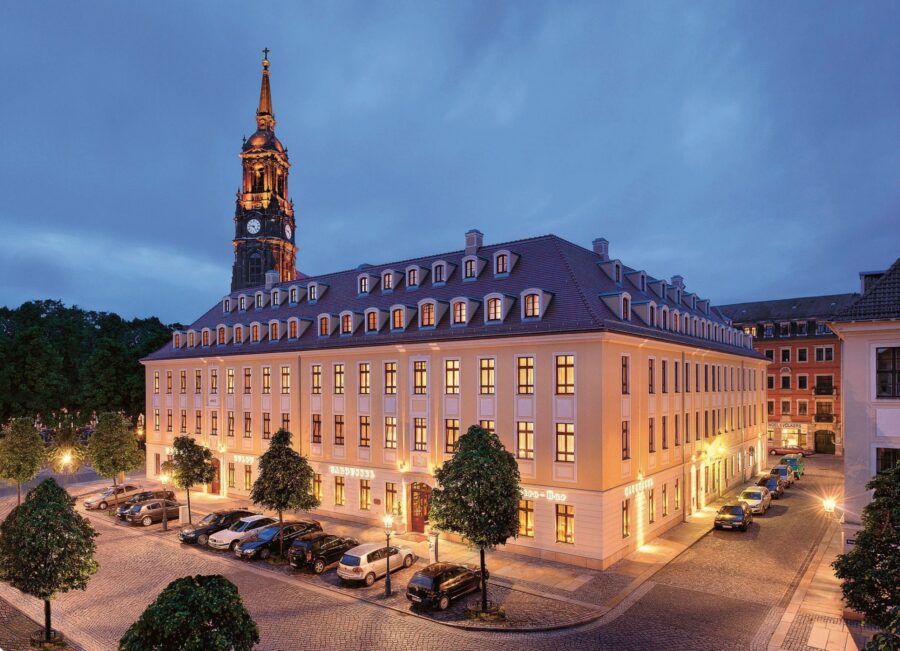 14 01 Relais Chateaux Hotels 2020 Buelow Palais Dresden Aussenansicht