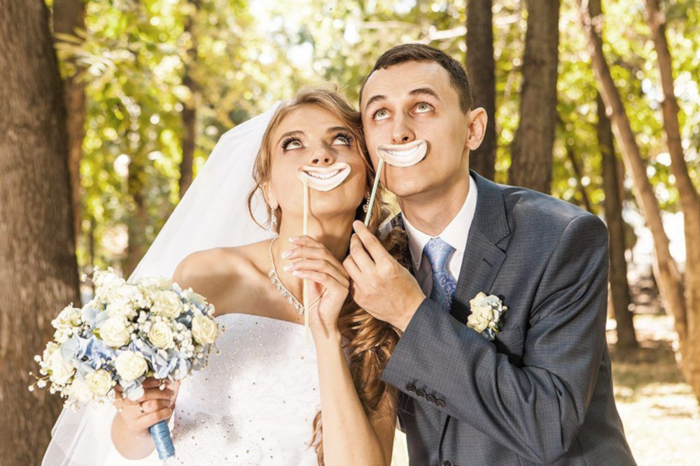 404 HOCHZEITde Ratgeber Am Hochzeitstag lustige Hochzeitsfotos Ideen iStock 503843666 2018 06