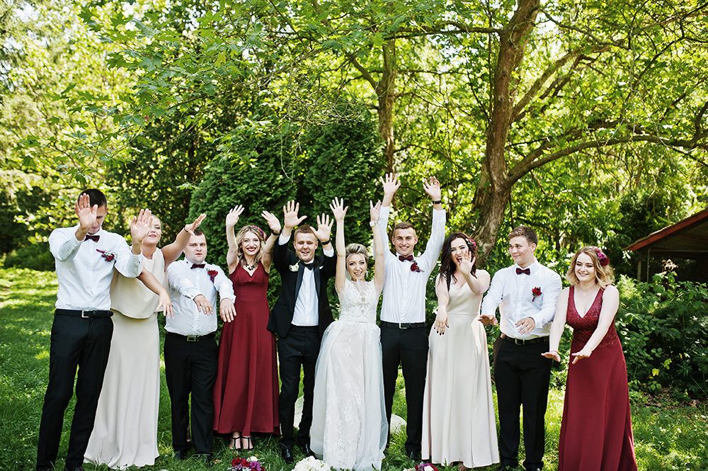 607 HOCHZEITde Ratgeber Am Hochzeitstag mit Familie u Gaesten Hochzeitsfotos Ideen iStock 664245514 2018 06