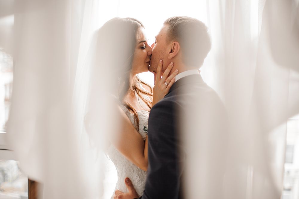 03 HOCHZEITde Ratgeber Vor der Hochzeit Hochzeitsfotograf Kosten iStock 928524392 2018 07