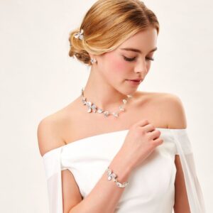 234-Weise-Brautaccessoires-Brautschmuck-Kollektion-2019-20-447400-081