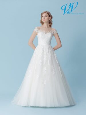 218 Victoria Vincent Brautmoden Brautkleider Kollektion 2018 V7063 Henriikka