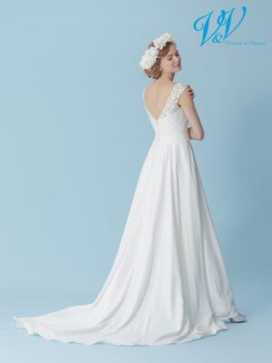 221 Victoria Vincent Brautmoden Brautkleider Kollektion 2018 V7064 Hertta2