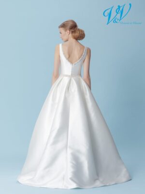 231 Victoria Vincent Brautmoden Brautkleider Kollektion 2018 V7071 Henrietta2