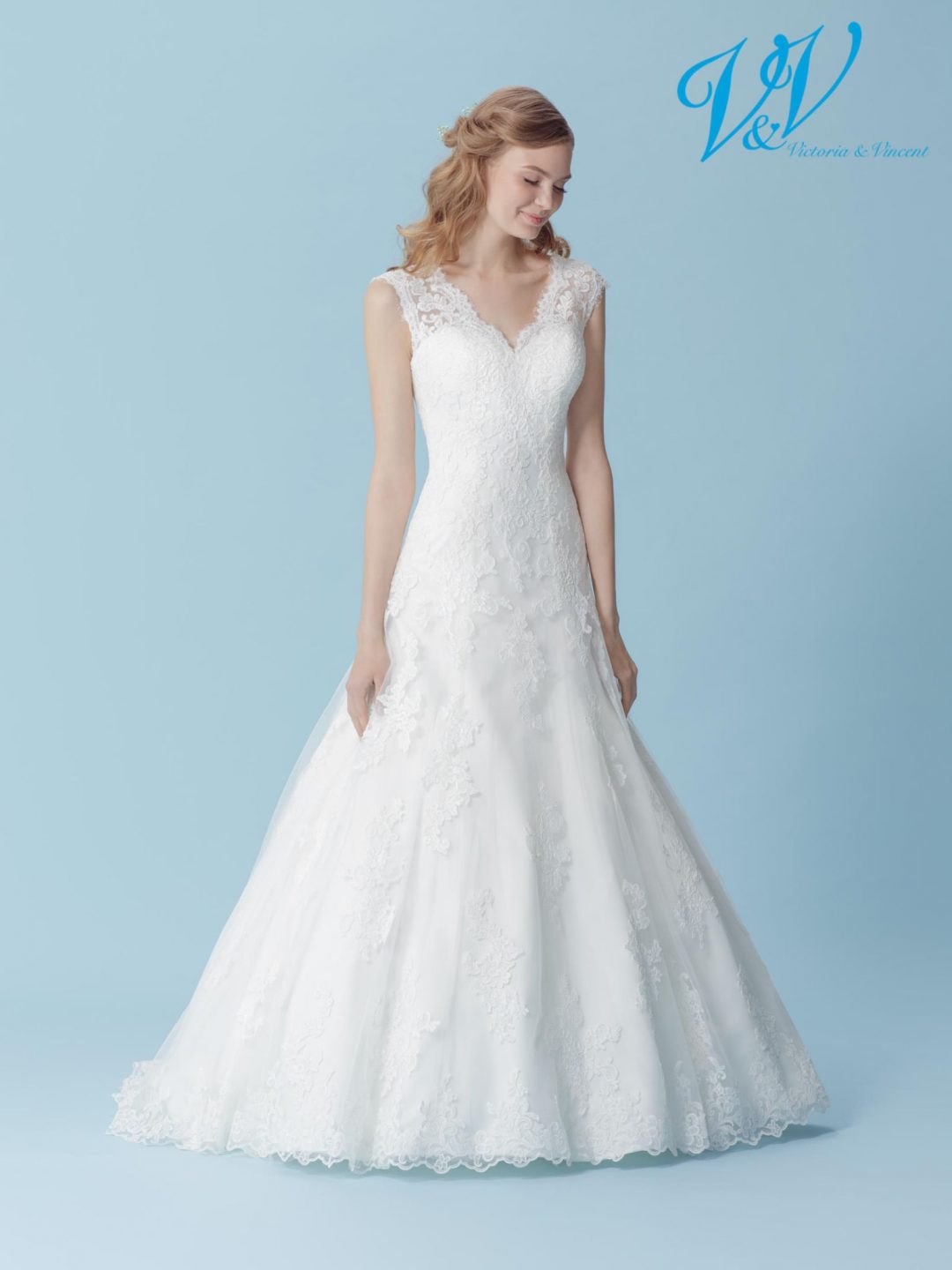 236 Victoria Vincent Brautmoden Brautkleider Kollektion 2018 V7074 Hella