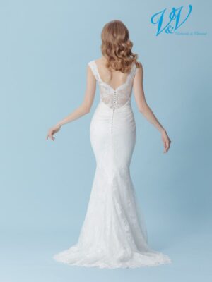 239 Victoria Vincent Brautmoden Brautkleider Kollektion 2018 V7075 Helmi2