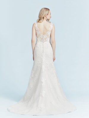 328-Victoria-Vincent-Brautmode-Brautkleid-Kollektion-2019-V7757-1-Jenna-2