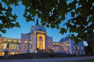 SCHLOSSHOTEL BURG SCHLITZ