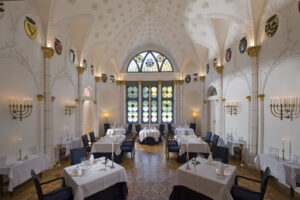 0502-Feine-Privat-Hotels-Burg-Schlitz-2018-Saal