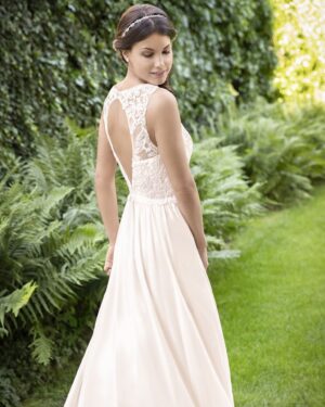 147-Kleemeier-Valerie-Abendkleid-Kollektion-2019-23950-GUNNI-RUECKEN