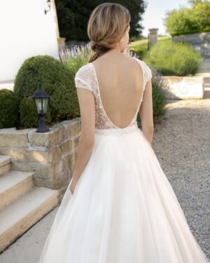 204-Kleemeier-Valerie-Brautmode-Brautkleid-Kollektion-2019-13070-HERMINA-RUECKEN