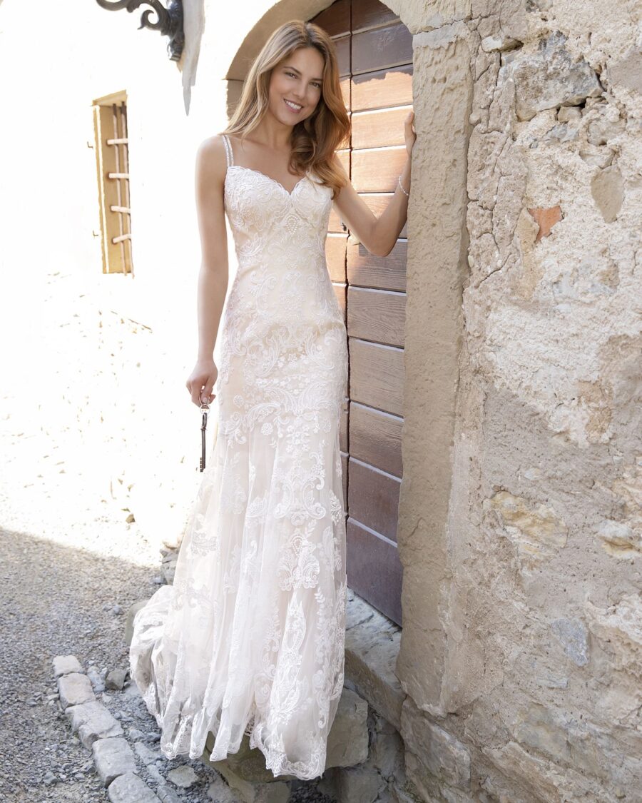 260-Kleemeier-Valerie-Brautmode-Brautkleid-Kollektion-2019-13975-HERA-MIT-SCHLEPPE