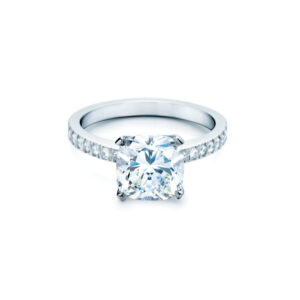 Tiffany Novo im Cushion-Schliff