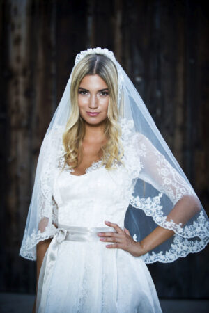 Dirndl Grace Hochzeit (Ecrue)