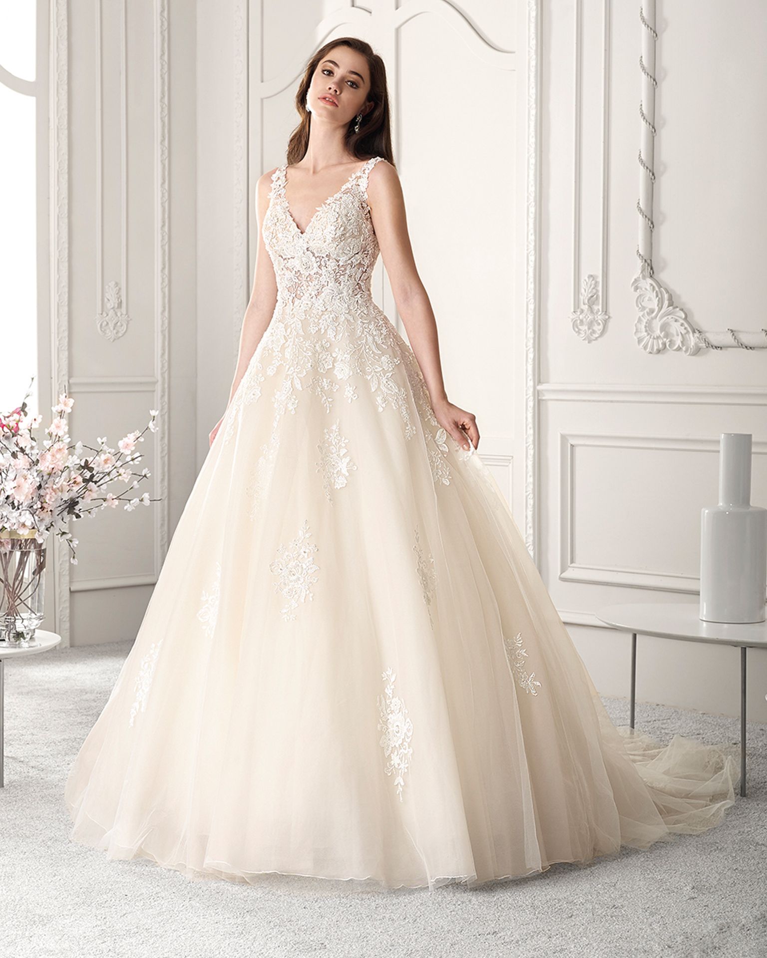 101 Demetrios Brautmoden Brautkleid Kollektion 2019 Demetrios Collection 813