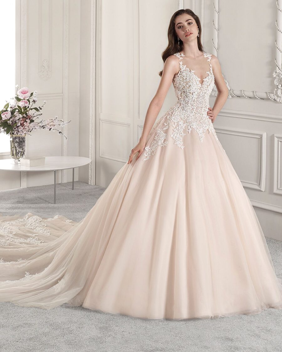 104-Demetrios-Brautmoden-Brautkleid-Kollektion-2019-Demetrios-Collection-819