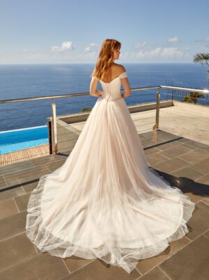 102 Euro Mode Donner Brautmoden Brautkleider Kollektion 2019 Diane Legrand I 7501 3