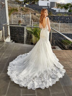 113 Euro Mode Donner Brautmoden Brautkleider Kollektion 2019 Diane Legrand I 7512 6