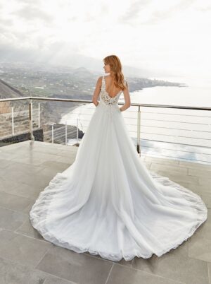 116 Euro Mode Donner Brautmoden Brautkleider Kollektion 2019 Diane Legrand I 7516 9