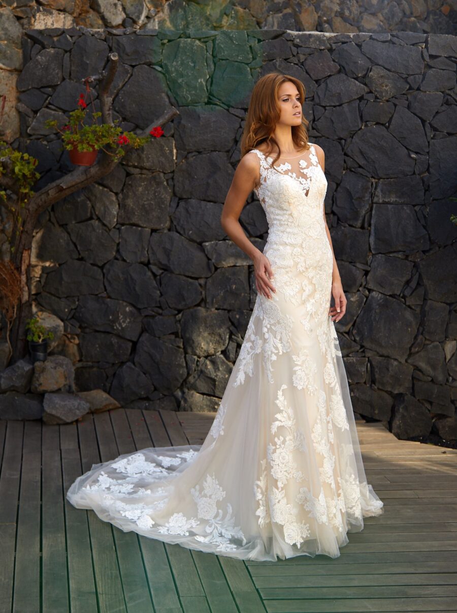 143 Euro Mode Donner Brautmoden Brautkleider Kollektion 2019 Diane Legrand I 7536 4