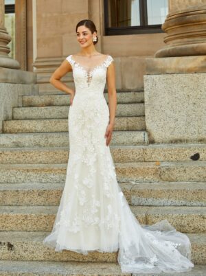 235 Euro Mode Donner Brautmoden Brautkleider Kollektion 2019 Novabella 30323 81048NB