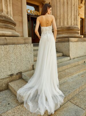 241 Euro Mode Donner Brautmoden Brautkleider Kollektion 2019 Novabella 30325 81102NB 4