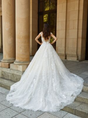 331 Euro Mode Donner Brautmoden Brautkleider Kollektion 2019 De Luxe Lisa Donetti 50254 GE1842 5