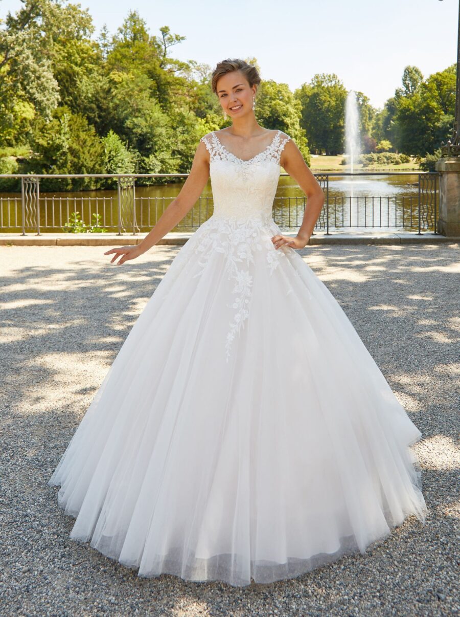 342 Euro Mode Donner Brautmoden Brautkleider Kollektion 2020 De Luxe Lisa Donetti 50301