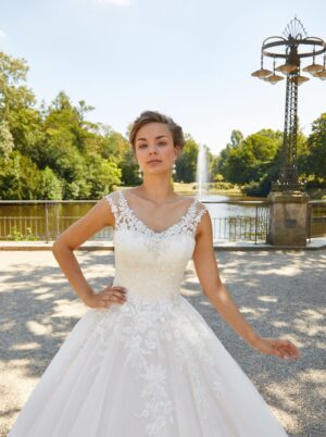 344 Euro Mode Donner Brautmoden Brautkleider Kollektion 2020 De Luxe Lisa Donetti 50301 2