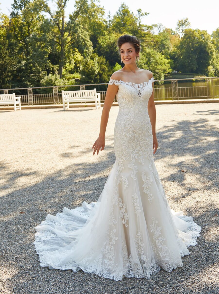 350 Euro Mode Donner Brautmoden Brautkleider Kollektion 2020 De Luxe Lisa Donetti 50306 3