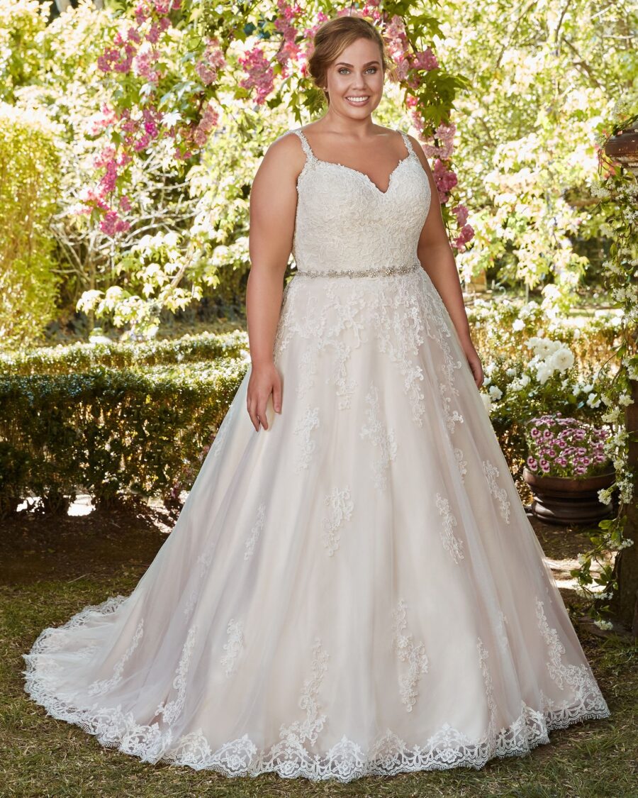 004 Rebecca Ingram Brautmode Brautkleid Kollektion 2017 Rebecca Ingram Allison 7RS305 Plus Main