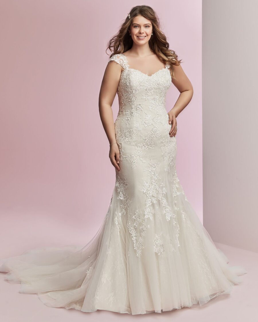 014 Rebecca Ingram Brautmode Brautkleid Kollektion 2018 Rebecca Ingram Amber 8RN726 Plus Main