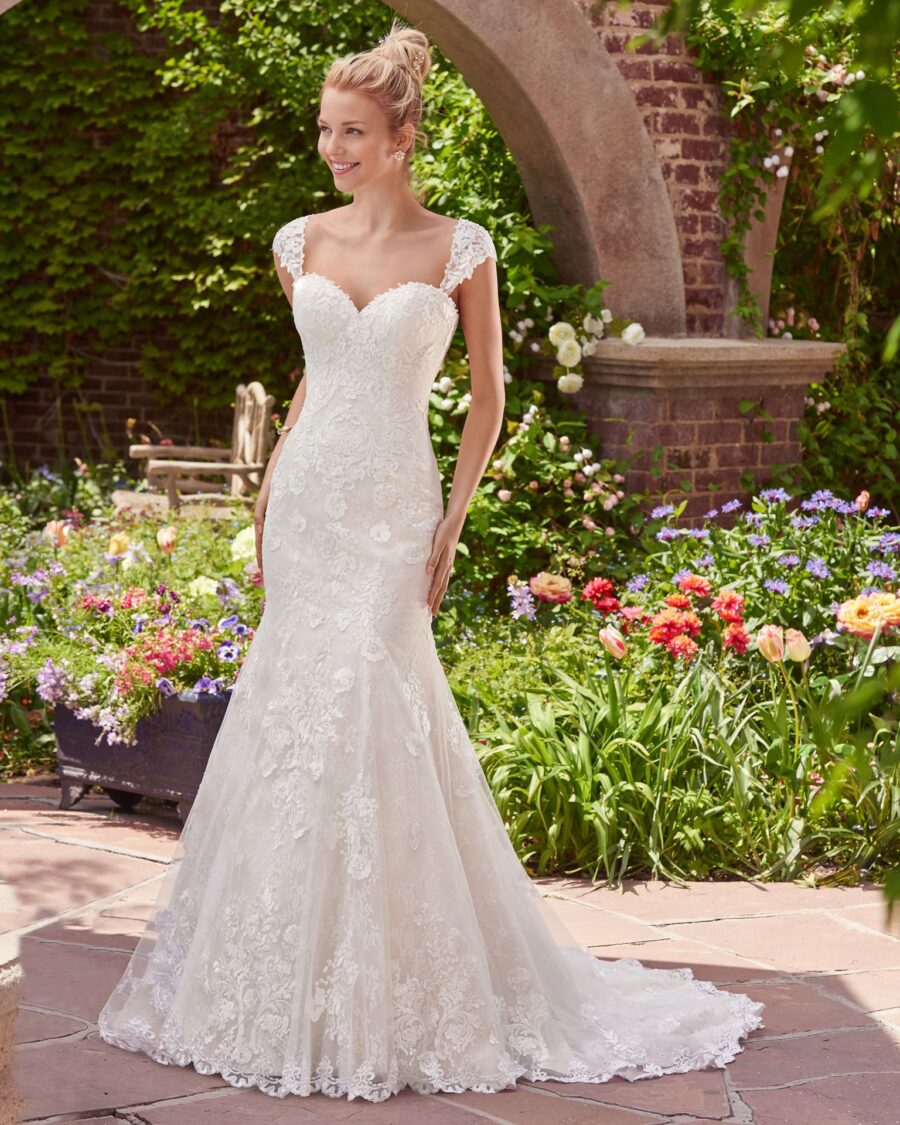 028 Rebecca Ingram Brautmode Brautkleid Kollektion 2017 Rebecca Ingram Brenda 7RS303 Main