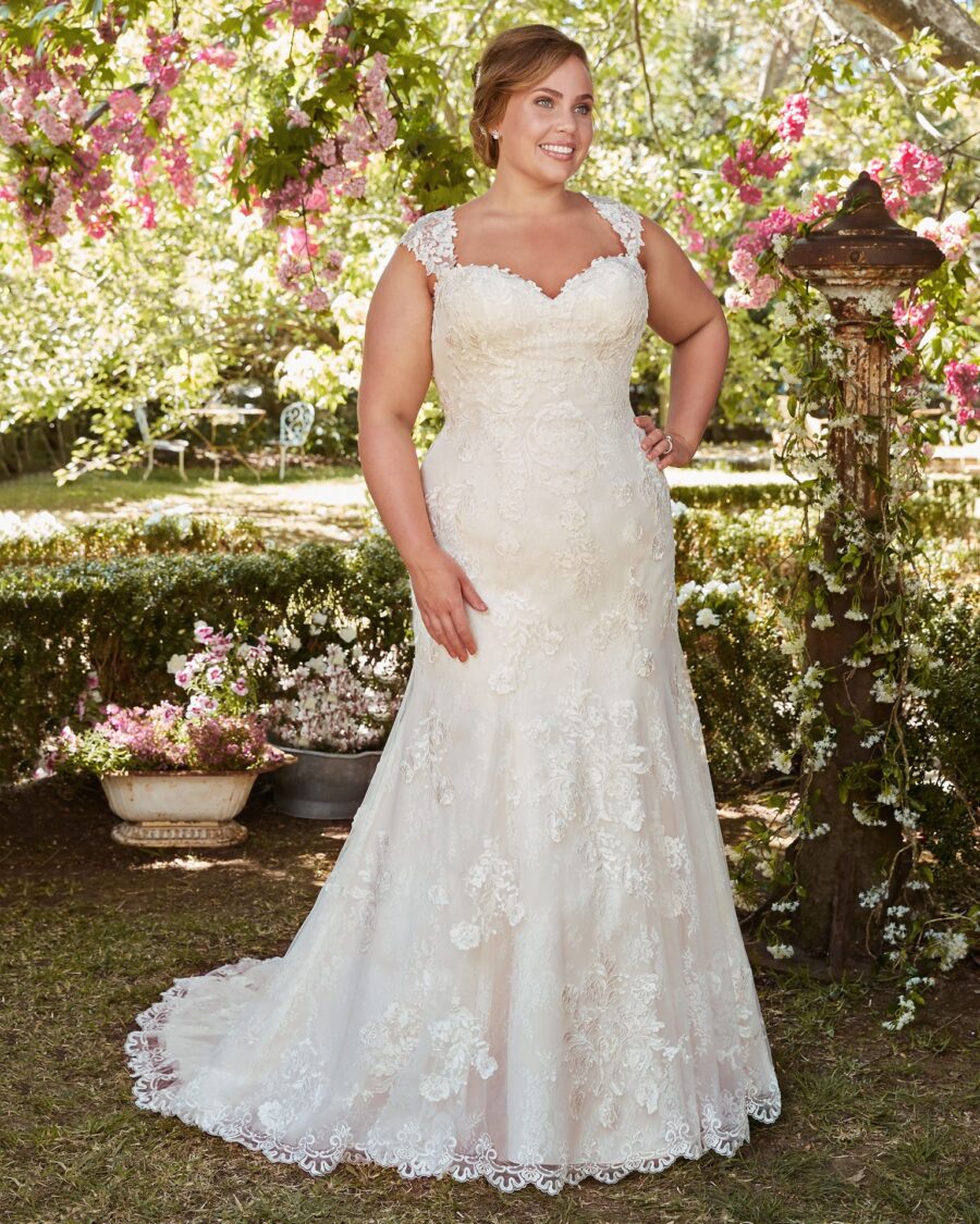 031 Rebecca Ingram Brautmode Brautkleid Kollektion 2017 Rebecca Ingram Brenda 7RS303 Plus Main