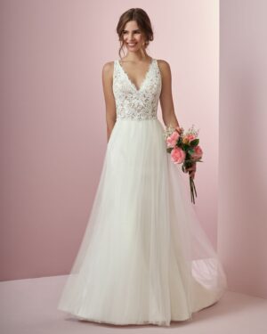 043 Rebecca Ingram Brautmode Brautkleid Kollektion 2018 Rebecca Ingram Connie 8RW702 Main