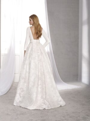 102 Novia Dart Brautmoden Brautkleid Kollektion 2019 Acacia 063