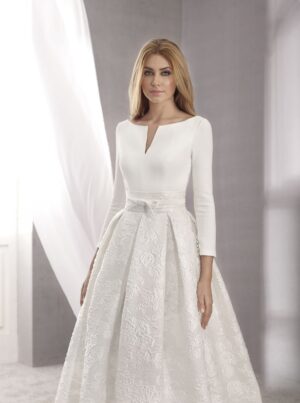 103 Novia Dart Brautmoden Brautkleid Kollektion 2019 Acacia 066