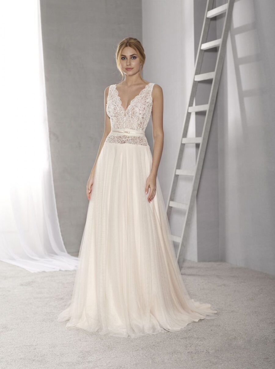 104 Novia Dart Brautmoden Brautkleid Kollektion 2019 Africa 248