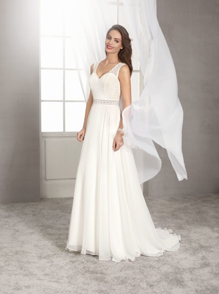 230 Fara Sposa Brautmoden Brautkleid Kollektion 2019 5516 1