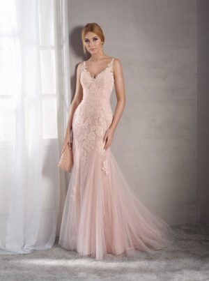 303 Fara Fiesta Abendmoden Abendkleid Kollektion 2019 6211 1