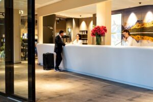 06 02 aja Hotels Wellnesshotels Flitterwochen Location 2019 Zuerich Reception