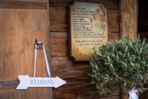 09 03 Relais Chateaux Hotels 2019 Park Hotel Egerner Hoefe Wedding Schild