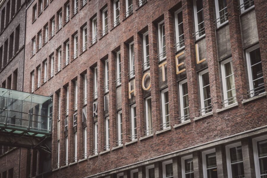 22 01 HENRI Hotels Aussergewoehnliche Location 2019 HENRI Hotel Hamburg PD5 9860