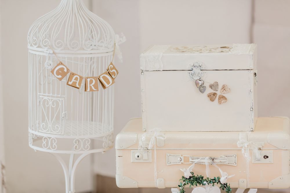 102 HOCHZEITde Ratgeber Am Hochzeitstag Geschenke Brautpaar Hochzeitsgeschenke iStock 907808214 2019 06