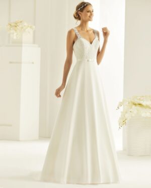 11 08 Bianco Evento Brautmoden Brautkleider Kollektion 2019 Bianco Evento bridal dress BLANCA 1