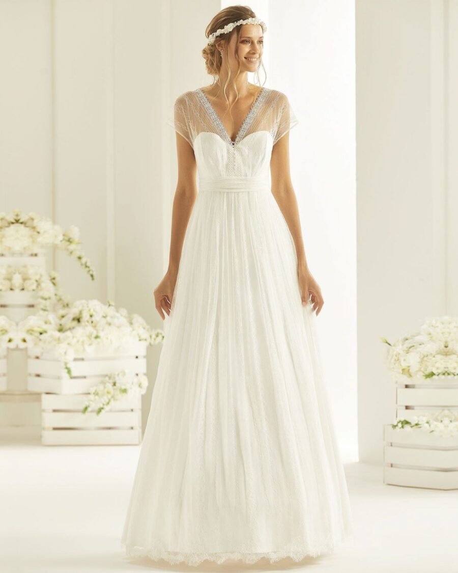 11 12 Bianco Evento Brautmoden Brautkleider Kollektion 2019 Bianco Evento bridal dress COMSA 1